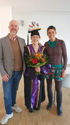 Dr. Caroline Dabard Dr. Caroline Dabard mit Prof. Carsten Mann und Prof. Berta Martín-López